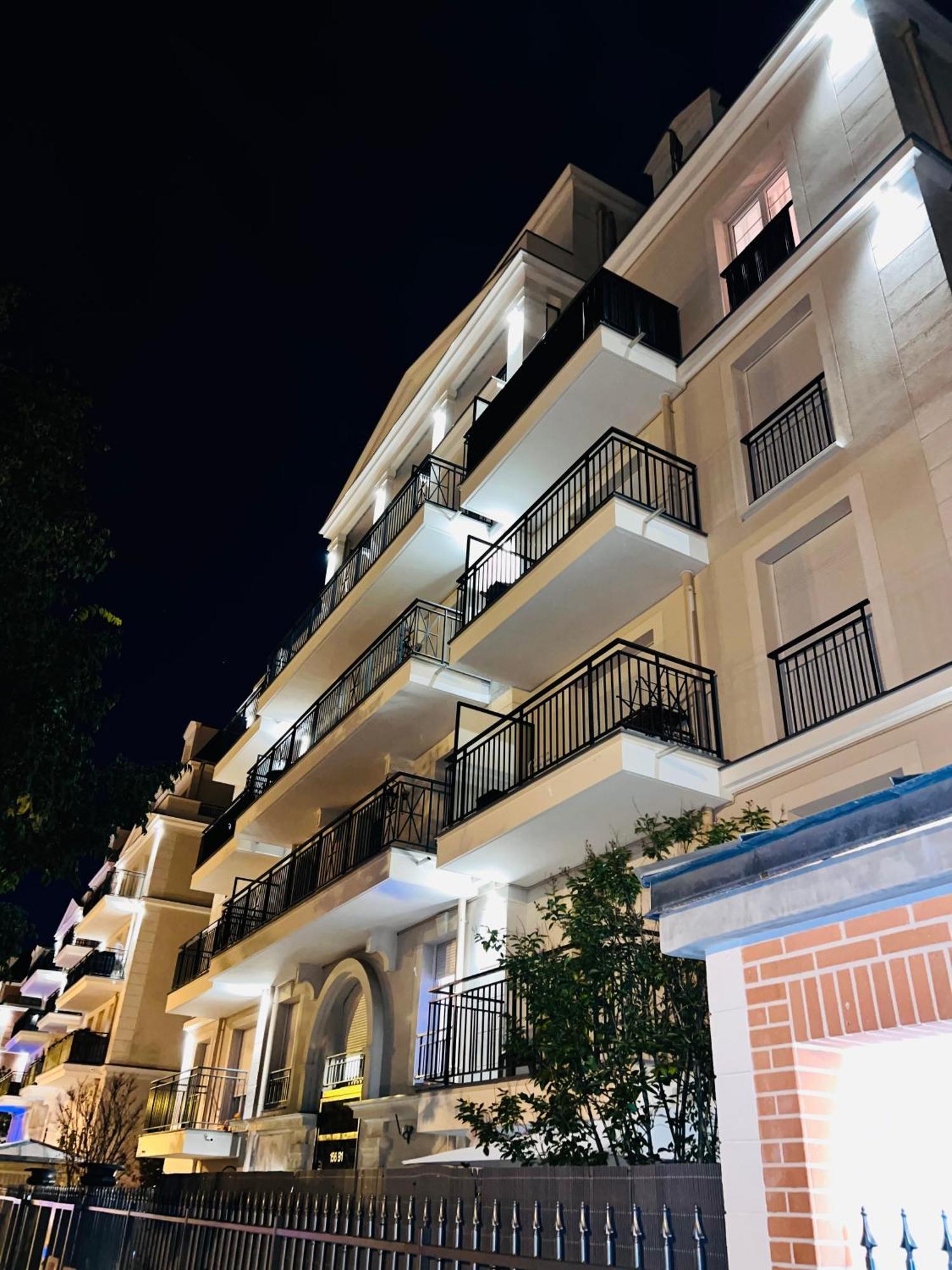לה בלאן מניל Les Residences De Djibril מראה חיצוני תמונה
